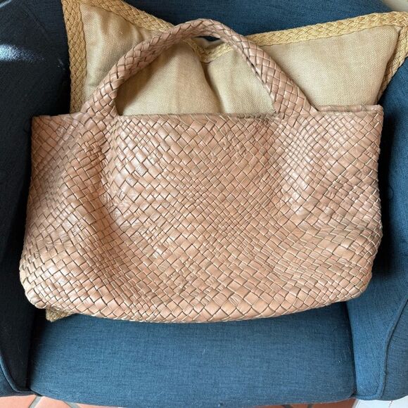 Falor Leather Woven Tote Bag - Picture 1 of 8